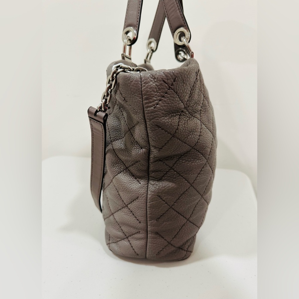 Michael Michael Kors Grey Quilted Leather Large Loni East West Top Handle Bag - Picture 11 of 15